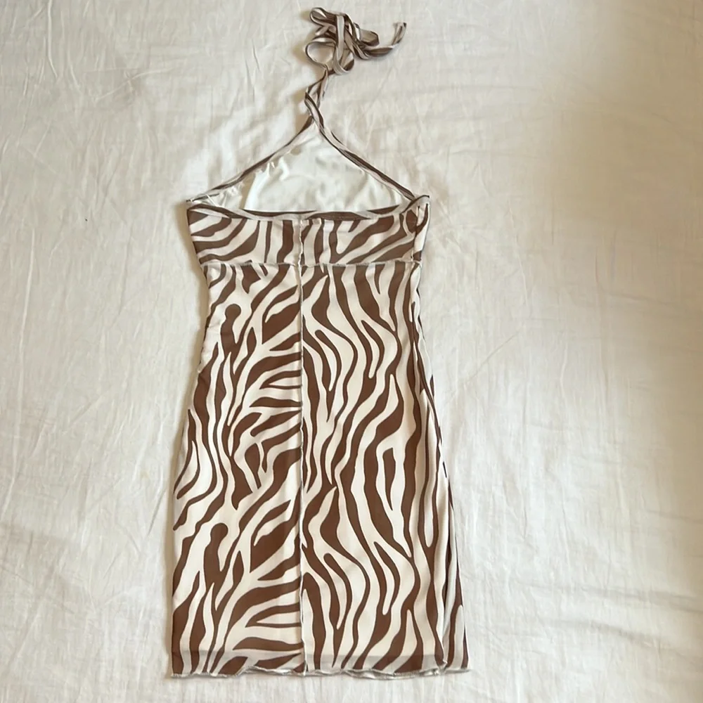 Princess Polly dress - Picture 2 of 3